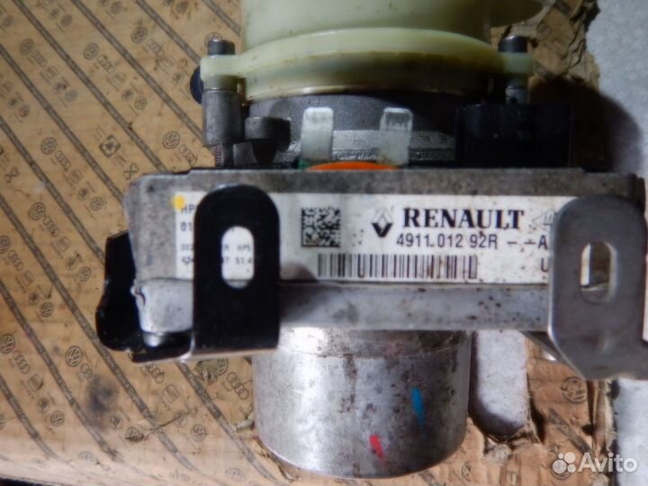 Насос гур Renault Logan 2