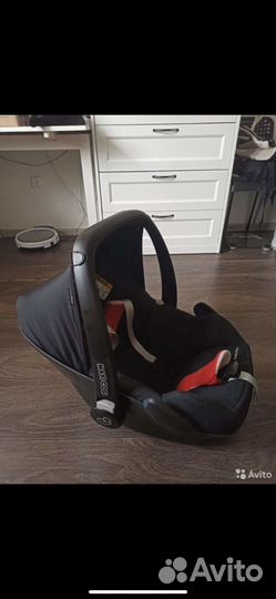 Автокресло maxi cosi pebble + с базой isofix