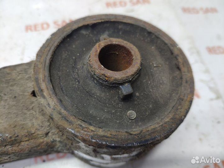 Рычаг подвески продольный задний левый Mitsubishi