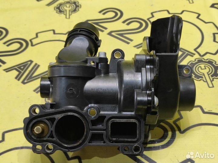 Помпа водяная Audi A4 CAE