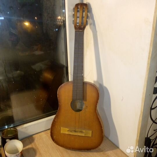 Акустическая гитара из СССР