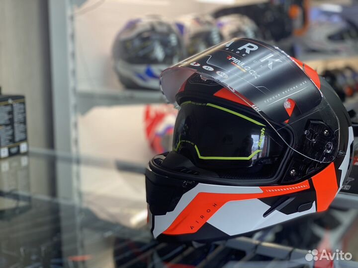 Мотошлем Airoh Spark оранжевый