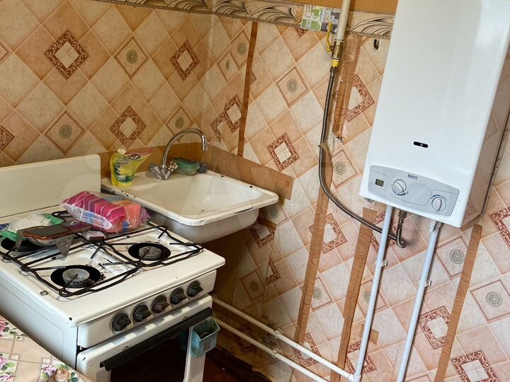 2-к. квартира, 40 м², 5/5 эт.