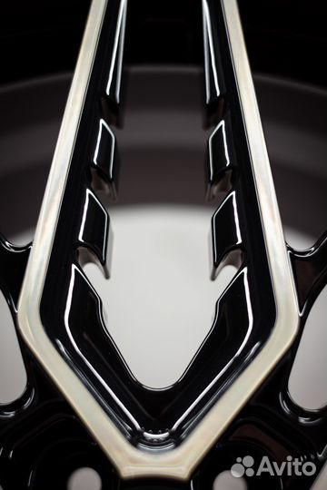 Кованые диски для Audi Q7 Q8 R21 в наличии