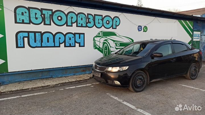 Патрубок системы охлаждения Kia Cerato