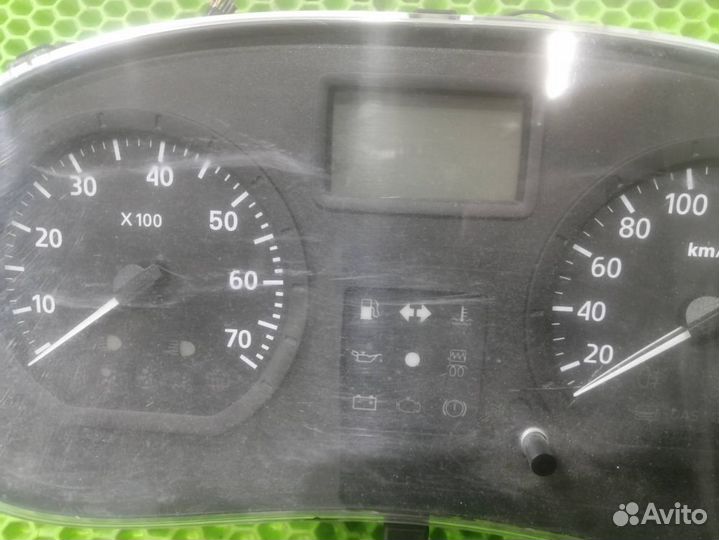Панель приборов Renault Logan 1