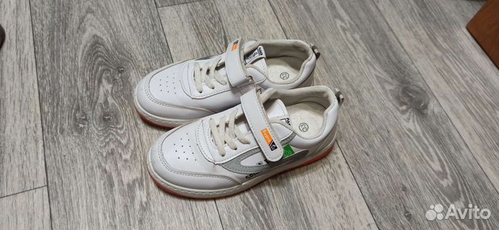 Кроссовки детские 33 размер