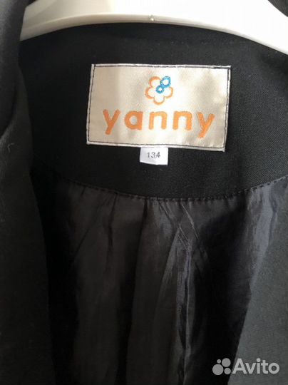 Пиджак для девочки 134