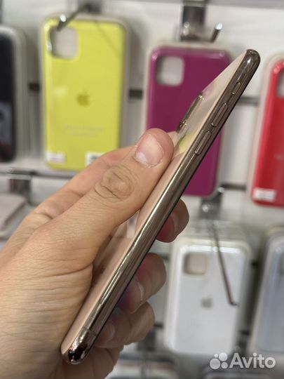 iPhone Xs, 64 ГБ