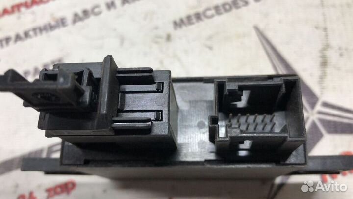 Блок иммобилайзер w210 w463 Mercedes