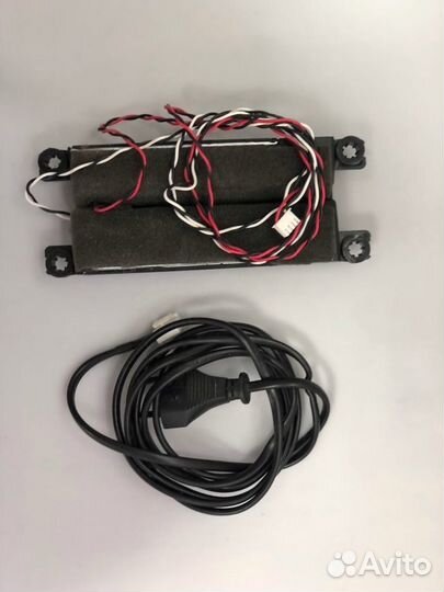 Телевизор Mystery MTV-4028LTA2 в разборе