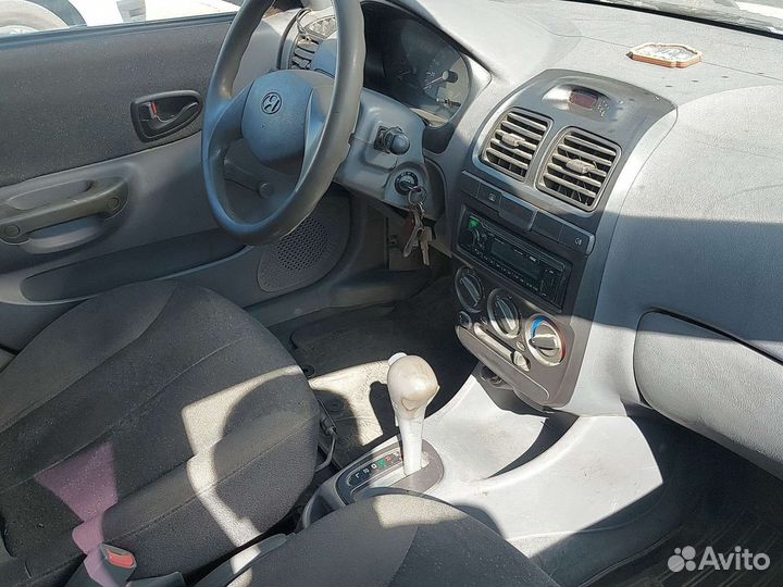 Hyundai Accent 1.5 AT, 2005, 284 000 км