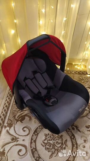 Автокресло детское (люлька)