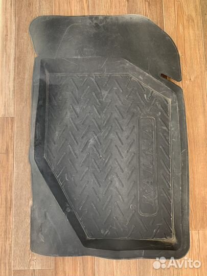 Автомобильные коврики LADA Kalina