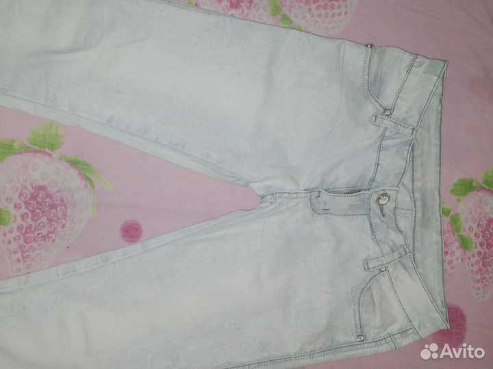Джинсы 27р