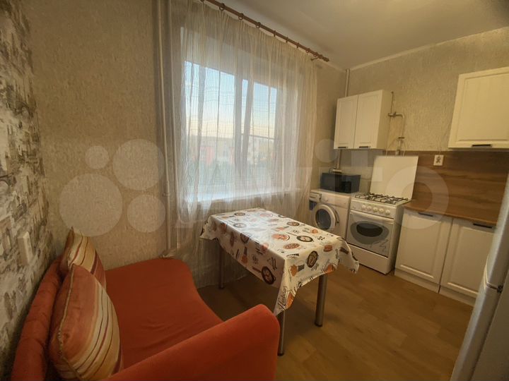 1-к. квартира, 38 м², 4/10 эт.