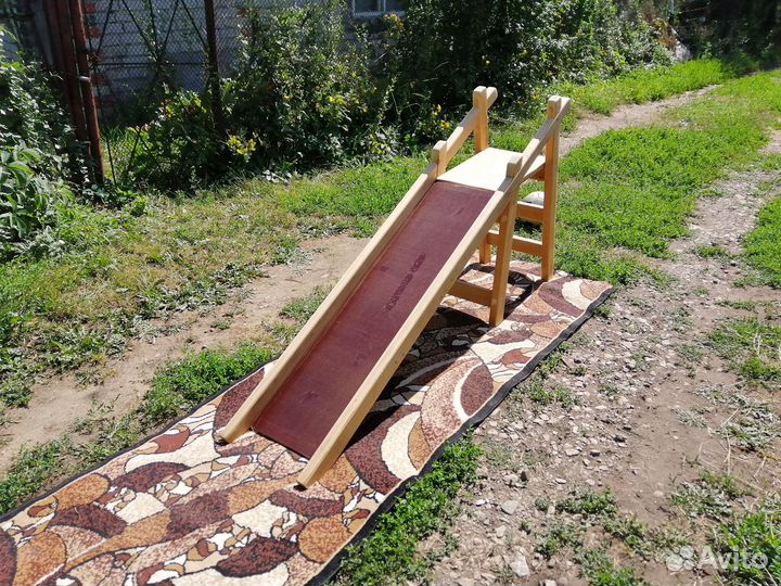 Горка деревянная