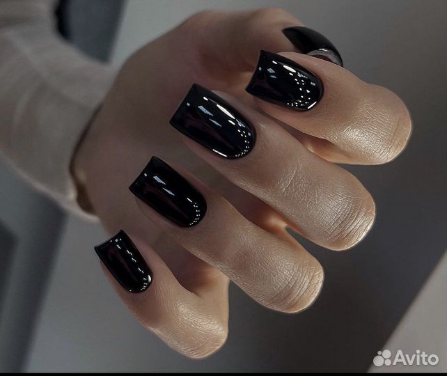 Маникюр. педикюр. наращивание ногтей