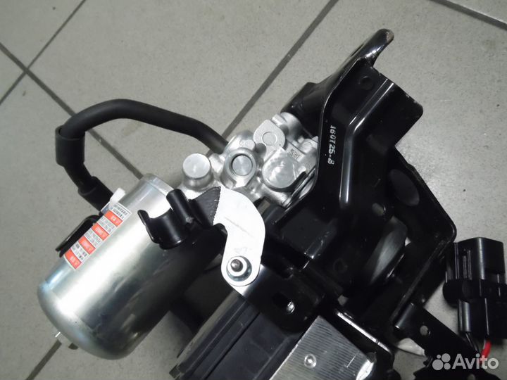 Блок абс ABS в сборе Тойота Приус 50