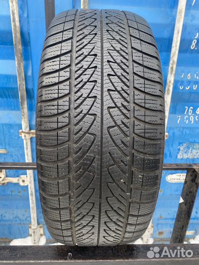 Goodyear UltraGrip 8 Performance 225/50 R17