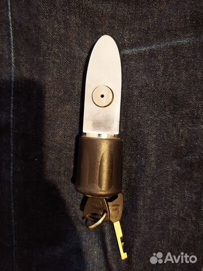 Замок в рулевую рейку