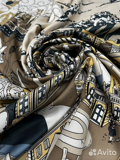 Шелковый платок шаль Hermes Чудо город бежевый