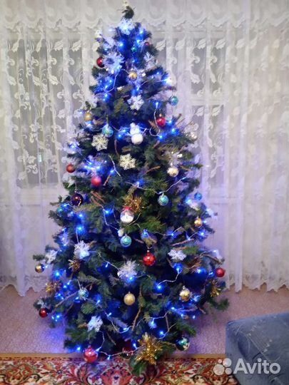 Елка искусственная