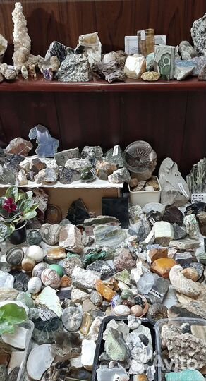 Дымчатый кварц с природной головкой