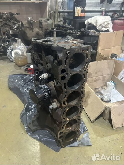 Блок двигателя 1g fe трамблерный таета чайзер gx90