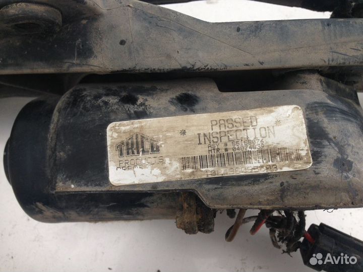 Трапеция стеклоочистителей Гранд Чероки ZJ