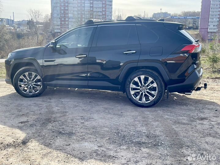 Toyota RAV4 2.5 AT, 2022, 43 500 км