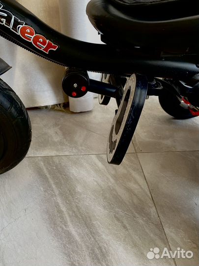 Трехколесный велосипед