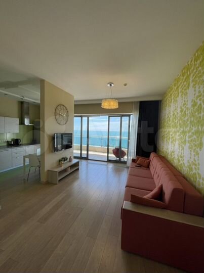 2-к. квартира, 91 м², 6/18 эт.