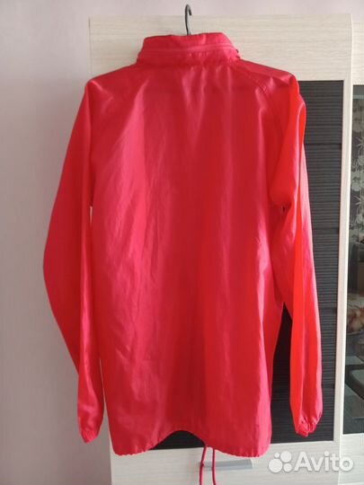 Ветровка спортивная Macron