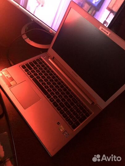 Игровой ноутбук Lenovo Core i7, 16гб, 4 ядра, SSD