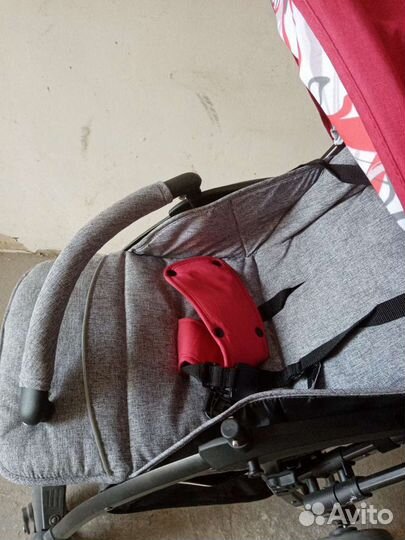 Коляска детская прогулочная, компактная новая