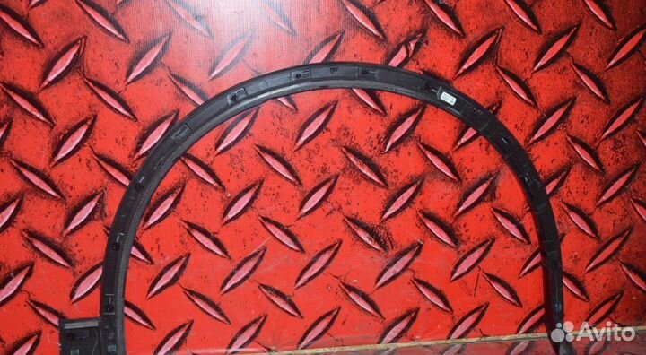 Молдинг переднего левого крыла Audi Q5 FY