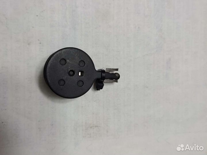 Тормозные колодки для электросамоката и велосипеда