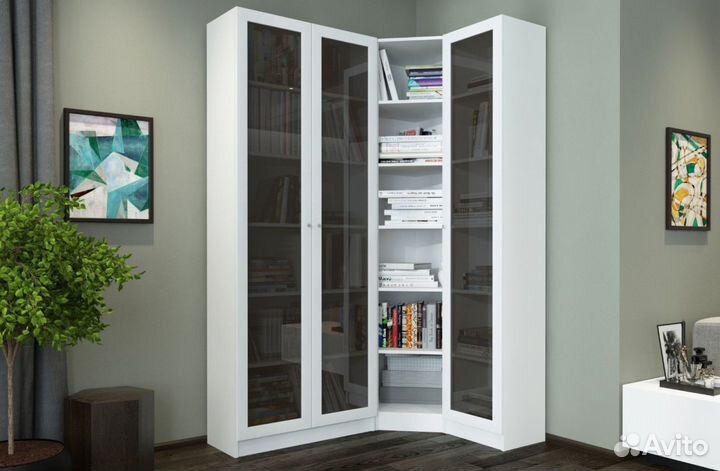 Книжный шкаф