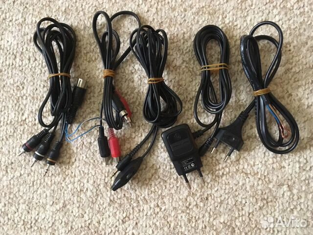 Шнуры питания, кабели, адаптеры и др