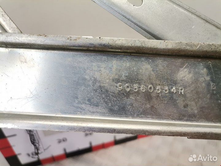 Стеклоподъемник Opel Astra F рест. 1997 90360534