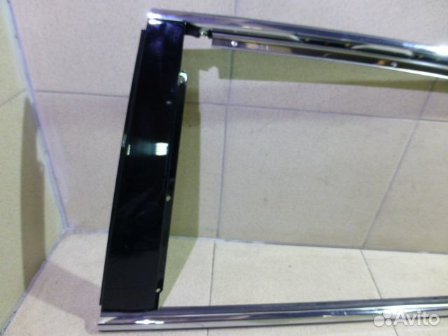 Накладка стекла заднего левого Lexus Ls460