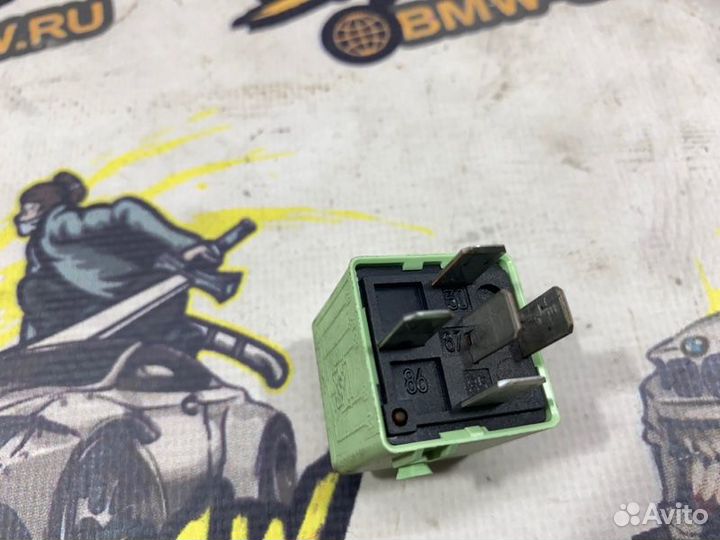 Реле Bmw 3 E46 sedan/ E46/4 M54B30 2001