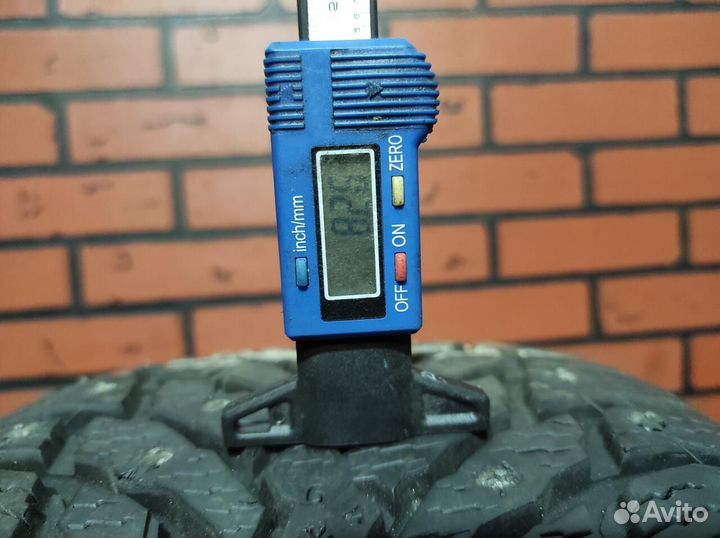 Nokian Tyres Hakkapeliitta 9 245/40 R19 98T