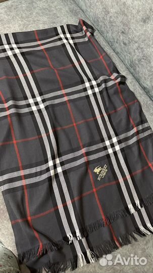 Палантин Burberry