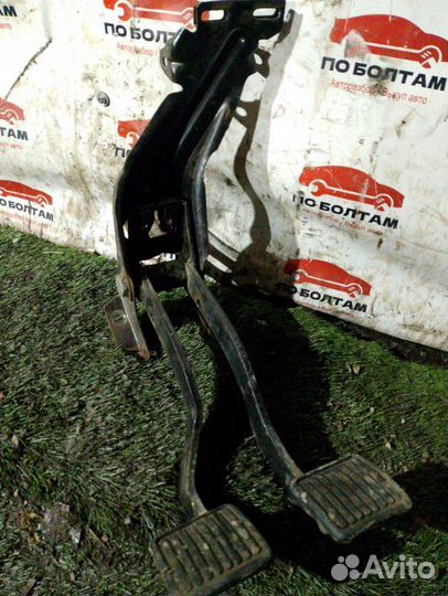 Блок педалей Газ 21 21 21А 1969