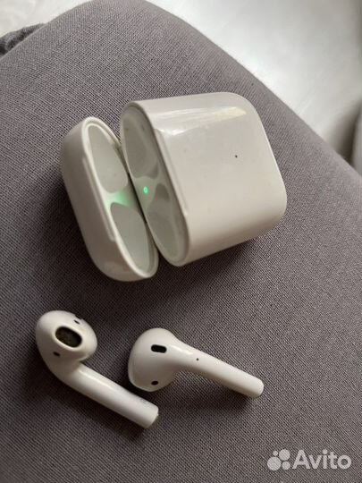 Airpods 1