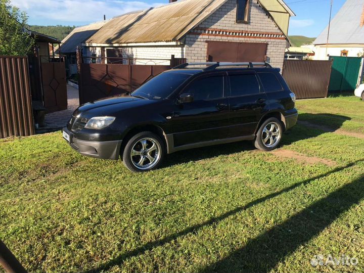 Mitsubishi Outlander 2.4 AT, 2004, 193 000 км