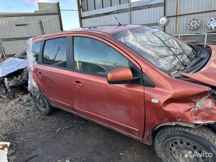 В разборке Nissan Note