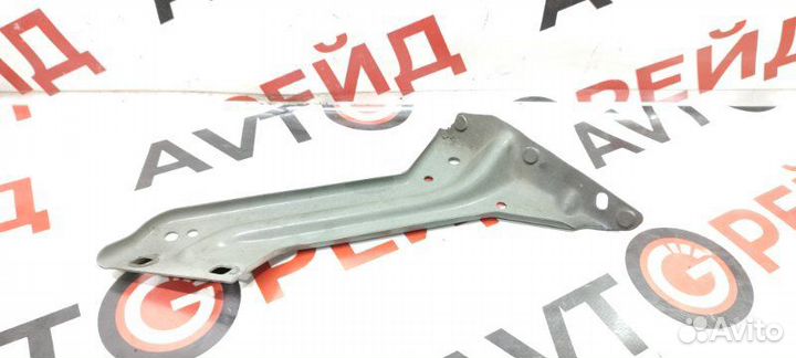 Крепление крыла левое Audi Q5 8R cncd 10.06.2013